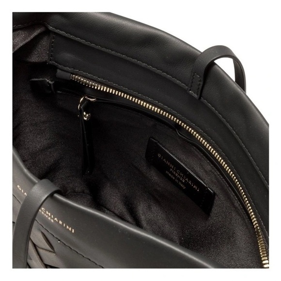 Gianni Chiarini Nur Nero Zip Top crossbody Bag in WHITE - Picture 6 of 16